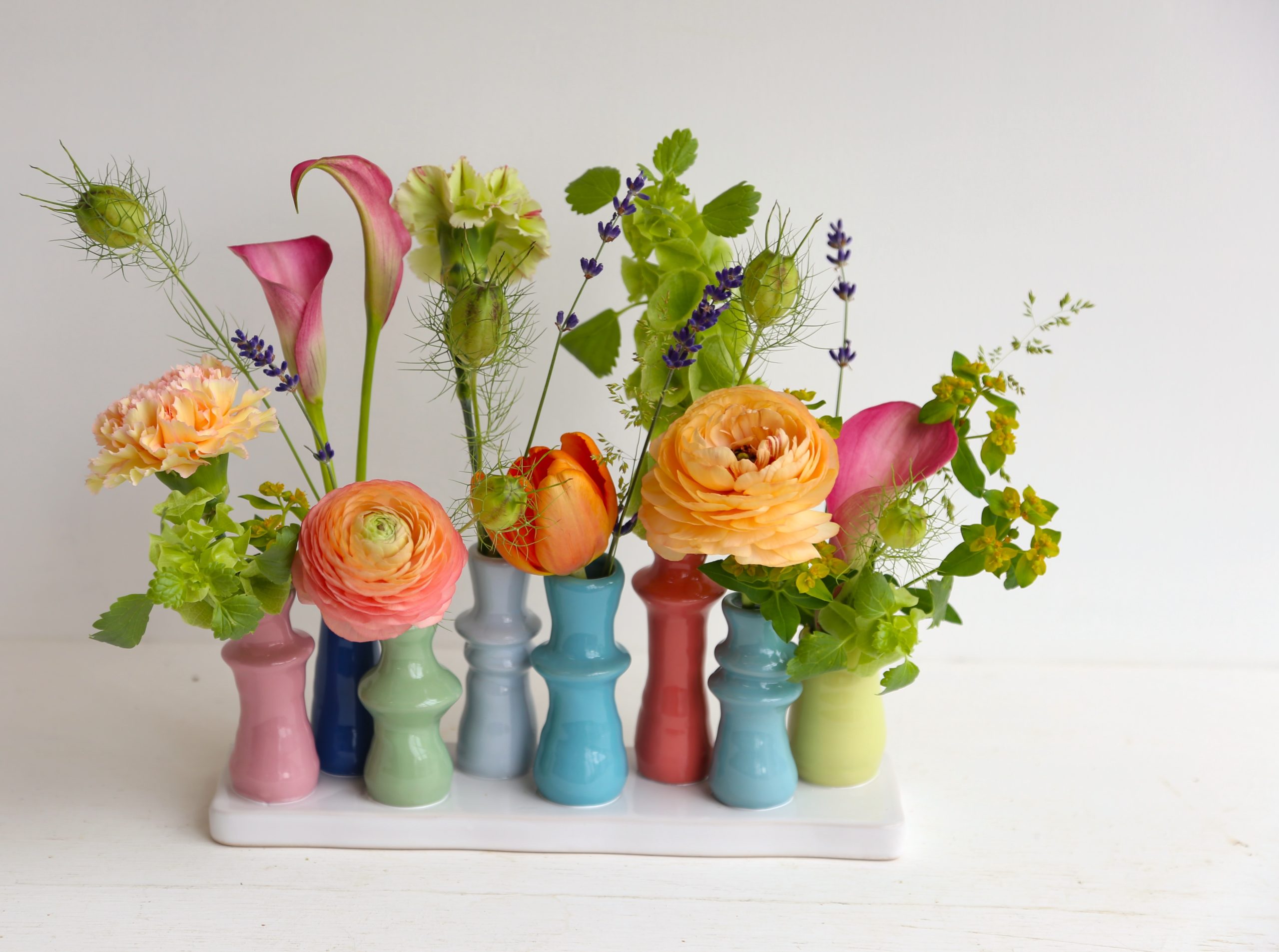 The Ceramic Bud Vase Set - Image 2